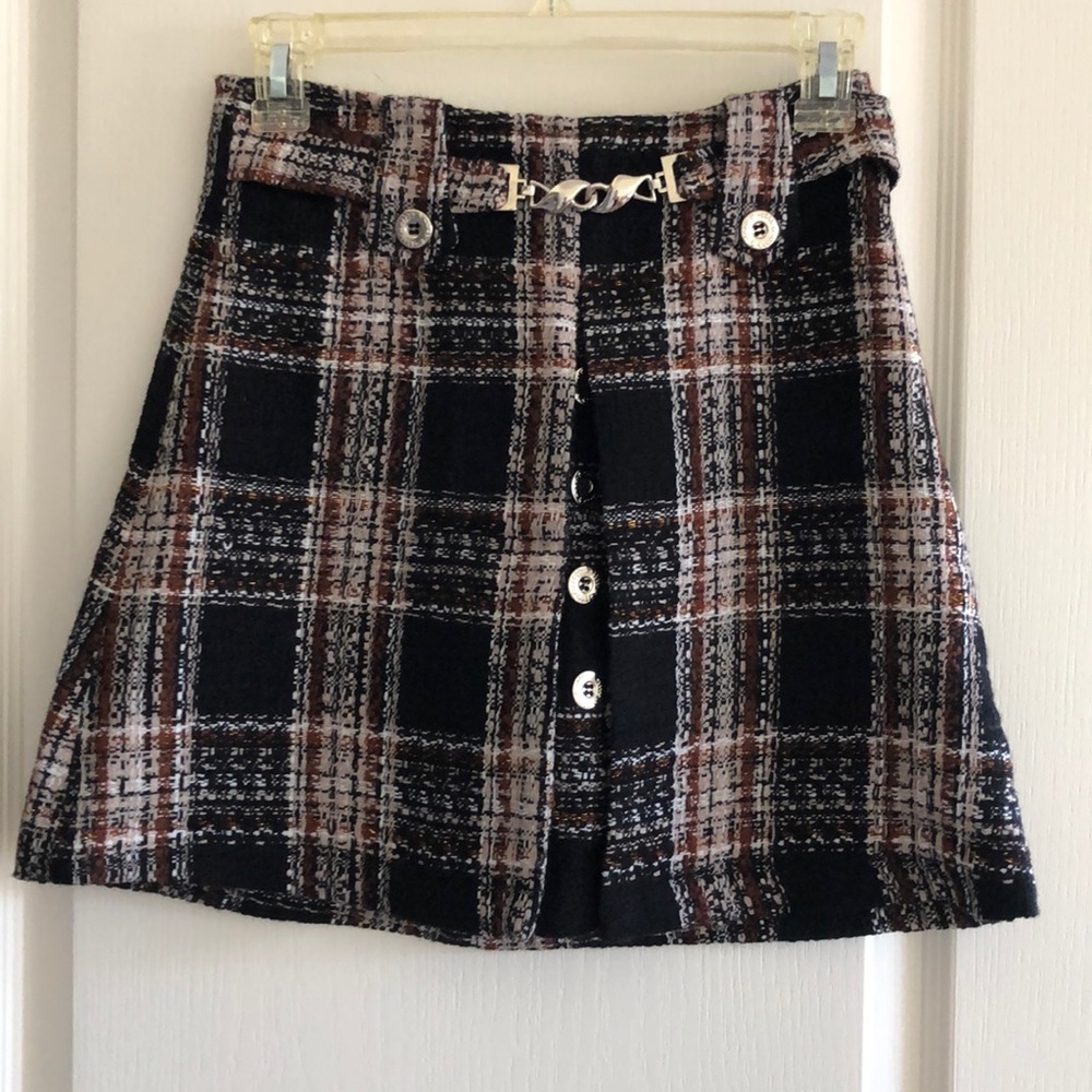 Plaid mini skirt